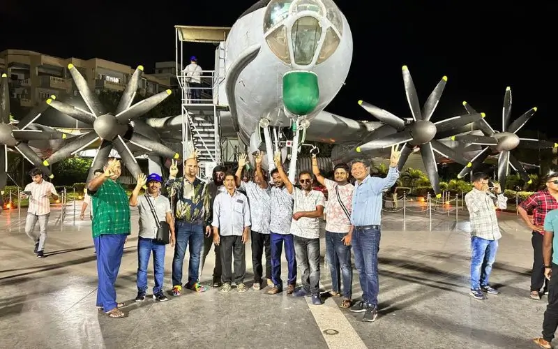 Group Photo taken during mice program in Mumbai